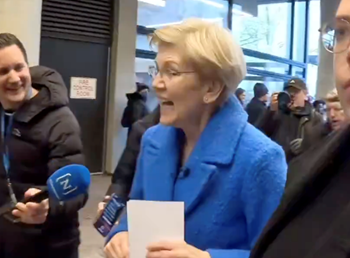 INSANE Democrat Senator Elizabeth Warren Loses Her Mind Over DOGE